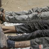 "Au 21 juillet, nous avons recensé 1054 personnes tuées à Gaza alors qu'elles tentaient d'obtenir de la nourriture; 766 ont été tuées à proximité des sites de la GHF et 288 à proximité des convois d'aide de l'ONU et autres ONG", a détaillé le Haut-Commissariat aux droits de l'homme. KEYSTONE/EPA/MOHAMMED SABER